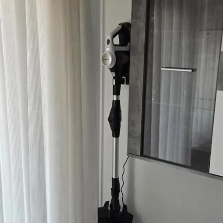 1 Room, Wifi, Balcony, Outlook, Elevator Διαμέρισμα